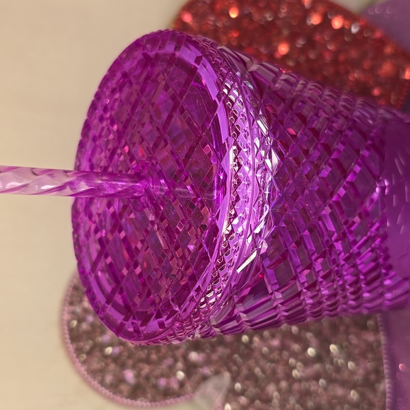 Starbuck 💖💜NWOT💜💖 Beautiful Purply Pink Iridescent Gemstone Tumbler!💖💜💖💜 - Picture 3 of 12